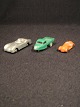 3 
Kunststoff-
Autos Miniatur.
Rotes Auto: 
euro 18, -
Green Car euro 
verkauft
Silver Grey 
Car. ...