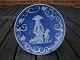 Mother's Day 
plates by Royal 
Copenhagen 
porcelain 
collectibles.
Years 1971 
(the first one) 
to ...