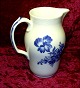 Royal 
Copenhagen. 
Blaue Blume 
glatt 
Milchkännchen 
nr.8134 H: 14 
cm.
VERKAUFT
