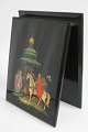 Russischer 
Papierhalter, 
20. 
Jahrhundert. 
Schwarz 
lackiertem Holz 
mit 
handbemalter 
Dekoration. ...