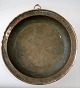Antike 
d&auml;nische 
Milchschale in 
Kupfer, 19. 
Jahrhundert. Im 
Inneren mit 
zinn. Dia:. 34 
cm.