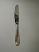 Elite. Silber 
(830). 
Menuemesser. 
Länge 22 cm