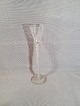 Schnapsglas mit 
hohem Stiel mit 
konischen 
kumme.med 
Luftspule in 
den Stamm.
Höhe: 22 ...