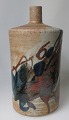 Dänische 
Künstler (20. 
Jh.): 
Bodenvase. 
Steinzeug mit 
über Glasur in 
braun, blau und 
schwarz. ...
