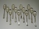 Georg Jensen. 
Dobbelt riflet. 
Sterling (925). 
Menülöffel. 
Länge 18,2 cm