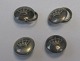 4 vest knapper 
i s&oslash;lv 
med kronge 
krone. Danmark. 
Dia.: 1,5 cm. 
...