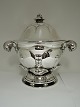 Große Terrine 
nouveau
Silber (830)
Dänische 
Arbeit