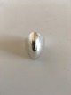 Bent Knudsen 
Sterling 
Sølvring No 56. 
Ringstørrelse 
54. Vejer 6,5 g