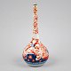 Japanische 
Imari 
Vase. Bemalt 
mit 
stilisierten, Blumen 
Motiven und 
Landschaffen. 
Meiji Periode 
...