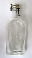 Flachmann mit 
Bissen's 
Soldaten mit 
Patent Stopper, 
...