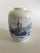 Royal 
Copenhagen 
Unique Vase by 
Lars Swane No C 
151.
Measures 23cm 
/ 9". 
In good 
condition.