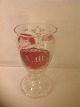 Antikes 
deutsches Glas
mit Blumen in 
Emaille und 
Gold
Text: A.M, 
Belle Vue,
Rotes ...