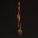 Grosse Otto P.-Figur: Frau. Holz. Signiert. H: 48cm