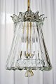 Venezianische 
Deckel Lampe 
Klarglas mit 
Gold, 1960er 
Jahre, Italien. 
68 x 28 cm.
Sehr guter ...