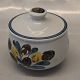 1 pcs. In stock
953-3781 RC 
Faience Sugar 
Bowl 10 x 10 cm 
Ellen Malmer 
Royal 
Copenhagen ...