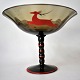 Glas schale zu 
Fuß, 
rauchfarben, 
Art Deco, 20. 
Jh. Dekoriert 
mit rot / 
schwarzer 
Emaille-Malerei 
...