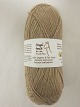 Baby Alpaca Angel Touch
100% ALPACA
Baby Alpaca Angel Touch is a natural product from 
Peru and is NOT dyed, and the fibres are NOT mixed 
with oil
The colour shown is: Brown Light, Colourno FX0
1 ball of Baby Alpaca containing 50 grams