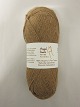 Baby Alpaca Angel Touch
100% BABY ALPACA
Baby Alpaca Angel Touch is a natural product from 
Peru and is NOT dyed, and the fibres are NOT mixed 
with oil
The colour shown is: Brown Medium, Colourno LFY
1 ball of Baby Alpaca containing 50 grams