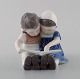 B & G / Bing & 
Grondahl - 
Reading 
children - 
number 1567.
2nd factory 
quality.
Measures: 10 
cm ...