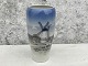 Royal 
copenhagen, 
Vase # 4568, 
Mill in 
landscape, 18cm 
high, 1.Sorting 
* Perfect 
condition *