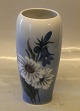 1 pcs in stock 
Royal 
Copenhagen RC 
2651-235 Vase 
with flowers 
17.5 cm In mint 
and nice 
condition