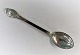 Evald Nielsen 
Silberbesteck 
Nr. 6. Silber 
(830). 
Kaffeelöffel . 
Länge 11,3 cm.