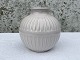 Bornholmer 
Keramik, 
Hjorth, Vase, 
15 cm hoch, 
13,5 cm 
Durchmesser, 
gestempelt 211 
* Guter Zustand 
*
