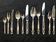 Grosses 
Silberbesteck , 
Konge , Georg 
Jensen.
12 Pers.  
Dinner - Lunch 
- Fisch
132 Teile