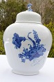 Royal 
Copenhagen 
Blaue Blume 
geschweift 
Deckel Vase 
1791