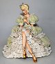 Deutsche Figur, 
Meissen, 
Potschaffel des 
20. ...