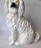 Große 
Staffordshire 
Hund Fayence 
Figur, ca. 1840 
England. Mit 
dekorationen 
und Vergoldung. 
H: 35 ...