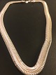 Silber 
Halskette 
Fischgrätenmuster.

Silber 925 p
Kettenlänge: 
51 cm.
Breite: 1 cm. 
Dicke: 3,4 ...