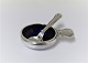 Georg Jensen. 
Dobbeltriflet, 
Salz Keller mit 
blauer ...