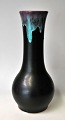 Michael 
Andersen & Son 
Vase, Bornholm 
des 20. 
Jahrhunderts, 
Dänemark. Graue 
Glasur mit ...