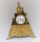 Gueriniere A Saumur. Bronze Uhr. Höhe 31 cm. Produziert ca. 1840. Schraubenschlüssel enthalten