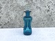 Holmegaard, 
Cluck Bottle, 
Blau, 15 cm 
hoch, 4 cm 
breit, mit 
Kugelstopfen * 
Guter Zustand *