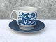 Staffordshire, 
Becher mit 
Untertasse, 
blaue 
Retro-Blumen, 
7,5 cm hoch, 
7,5 cm im 
Durchmesser * 
...