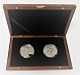 Cook-Inseln. 
Zwei Stücke $ 5 
in Silber aus 
dem Jahr 2010. 
Vertreter von 
Martin Luther 
King & ...