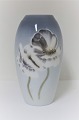 Bing & Grondahl. Vase. Modell 366-5251. Höhe 18 cm. (1 Wahl)