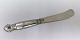 Georg Jensen. 
Silberbesteck 
(925). König. 
Buttermesser . 
Länge 14,5 cm.