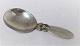 Georg Jensen. 
Silberbesteck. 
Kaktus. Zucker 
Löffel. Länge 
9,6 cm. 
Hergestellt 
1933 - 1945.
