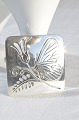 Georg Jensen 
Silberbrosche 
Nr. 294. 
Brosche mit 
Schmetterling 
auf Blume. Höhe 
3,8 x 3,8cm. 
...