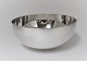 Georg Jensen. 
Sterling-Schale 
(925). Modell 
1145C. Design 
Piet Hein. 
Durchmesser 
13cm. Höhe 5,5 
cm