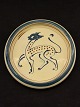 H.A.Kähler dish 
23 cm. glaze 
rejection at 
right leg item 
no. 475188