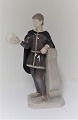 Royal 
Kopenhagen. 
Bing & 
Gröndahl. Fig. 
Hamlet. Modell 
# 2408. Höhe 
22,5 cm. (1 
Wahl)