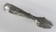 Jordan. Silver 
cutlery (830). 
Cake tongs. 
Length 18.5 cm. 
Produced 1920.