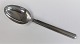 Hans Hansen. 
Silberbesteck. 
Arvesölv Nr. 
18. 
Dessertlöffel. 
Länge 17,2 cm.