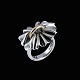 Georg Jensen 
Ring i sterling 
sølv  med 18k 
Guld #400 - 
Lene Munthe - 
55mm.
Tegnet af Lene 
...
