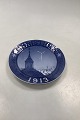 Royal 
Copenhagen 
Christmas Plate 
from 1913 with 
English 
Inscription 
"Christmas"