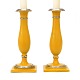 Ein Paar gelbdekorierte Tulpenleuchter aus ZinnDänemark um 1840H: 20,5cm